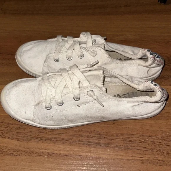 Target| White Slip-on Sneakers With Red White and Blue Design On Heel 9 - Picture 4 of 5